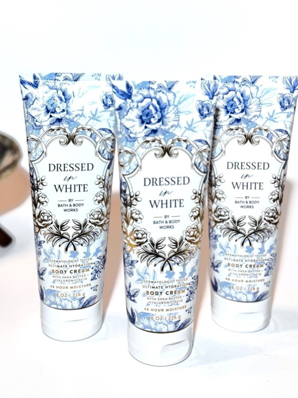 DRESSED IN WHITE Body Cream
